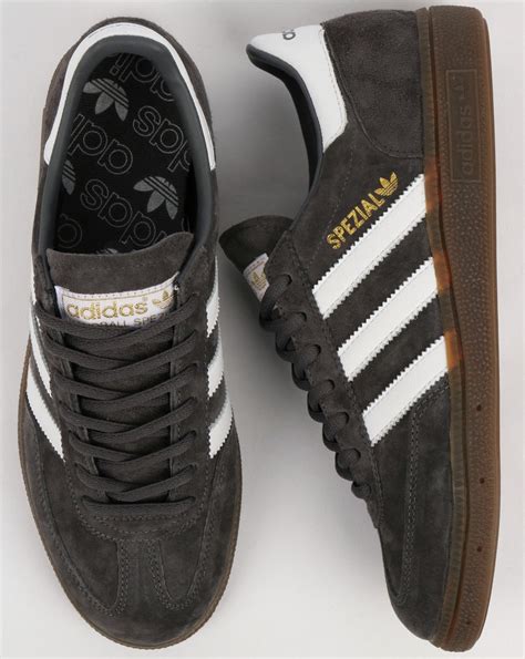 grüne adidas spezial